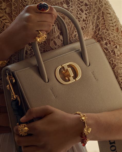 dior borsa nuova|le nuove borse Dior.